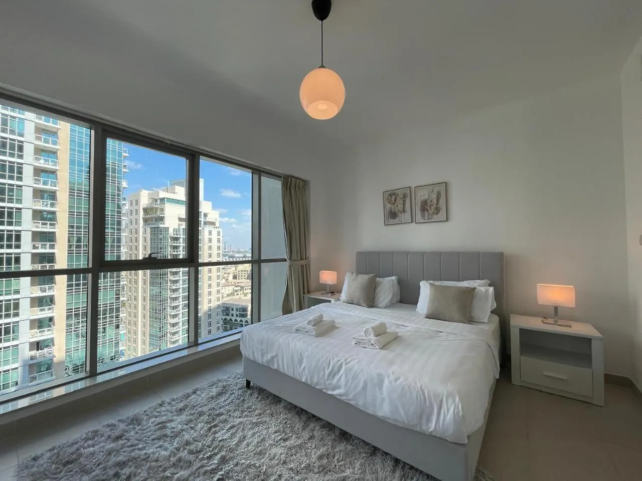 Cozy 2 Bedroom Apartment With Burj Khalifa View In Downtown 迪拜