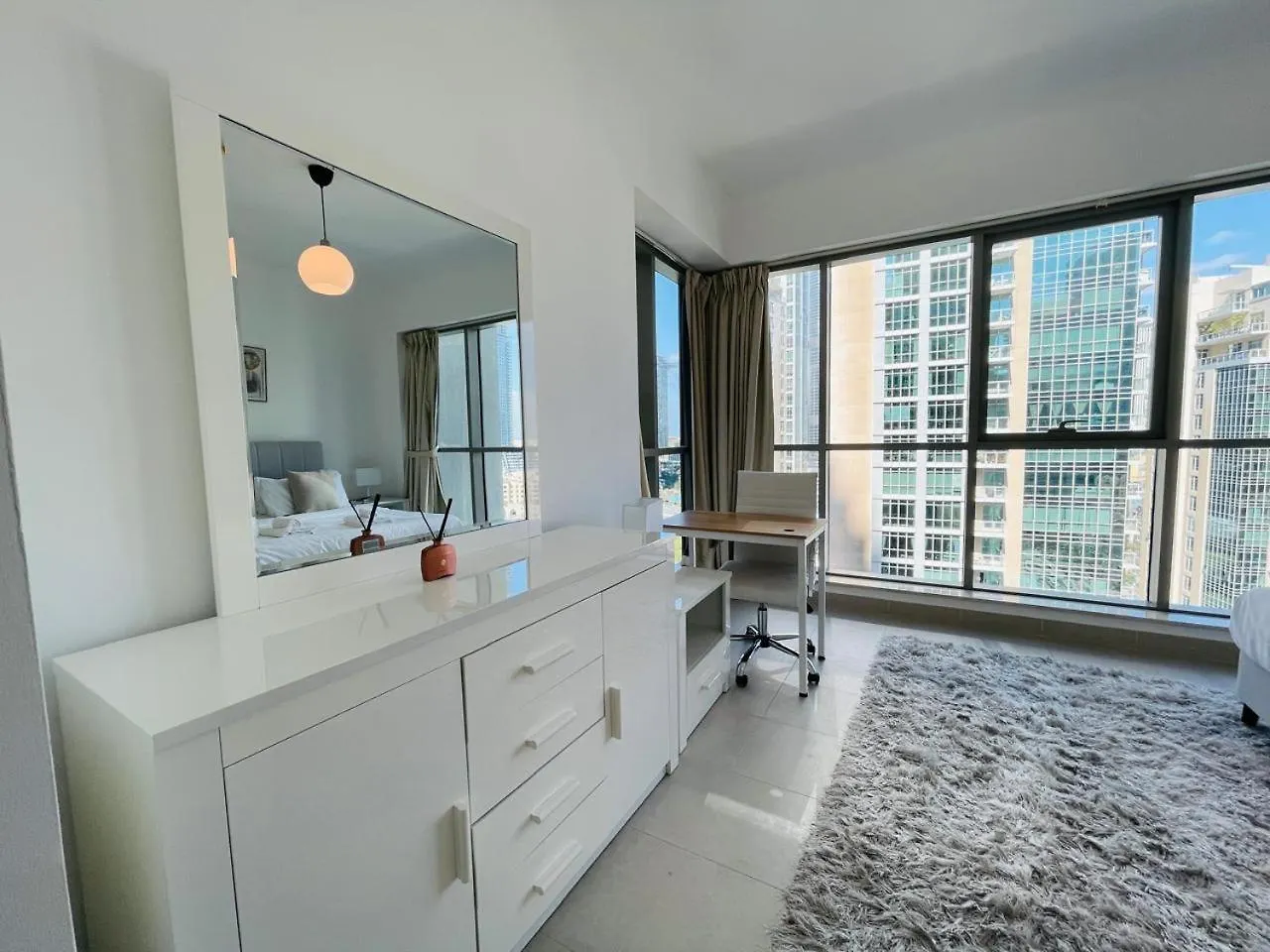 Cozy 2 Bedroom Apartment With Burj Khalifa View In Downtown 迪拜